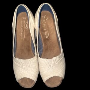 TOMS wedge sandal
